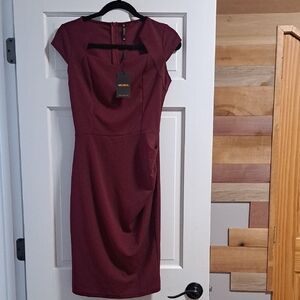 Elegant Burgundy Dress New With Tags.Size Small . Miusol Brand.